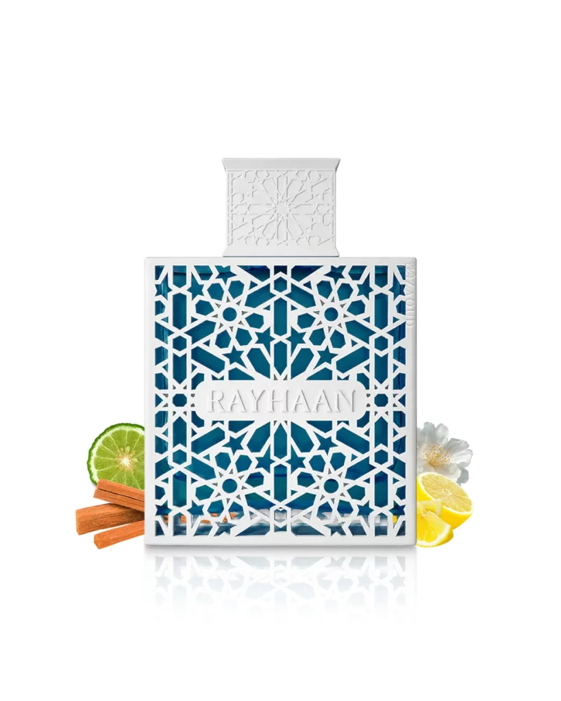 🌊 Azul Rayhaan – Eau de Parfum Homme, Fraîcheur Aquatique Azul Rayhaan est un parfum homme Aromatique Aquatique lancé en 2026. 💙 Une fragrance fraîche et lumineuse, idéale pour les amateurs de parfums modernes, propres et vivifiants. 🌟 Une fragrance fraîche et élégante Azul Rayhaan associe la fraîcheur pétillante du citron et de la bergamote à une touche florale délicate de fleur de pamplemousse. 🍋🍊 Son fond révèle un accord de bois de santal et de Calone, apportant une sensation aquatique, boisée et rafraîchissante. 🌊🌿 🌿 Notes olfactives 🍋 Notes de tête : Citron, Bergamote 🌸 Note de cœur : Fleur de pamplemousse 🌳 Notes de fond : Bois de santal, Calone 👨 Pour homme Azul Rayhaan s’adresse aux hommes qui recherchent une fragrance fraîche, aromatique et aquatique. Parfait pour apporter une sensation de fraîcheur au quotidien, notamment pendant les journées chaudes. ☀️🌊 💰 Azul Rayhaan prix Tunisie Découvrez Azul Rayhaan chez Variety, votre boutique spécialisée en parfums à Tunis. 🇹🇳 💎 Découvrez nos parfums Explorez également notre sélection de parfums homme et nos nouveautés Rayhaan sur VarietyPerfumes.tn. 🛍️ Disponible chez Boutique Variety – Cité Entilak, Tunis 🇹🇳 🌿 Nature du parfum : Aromatique Aquatique – Homme