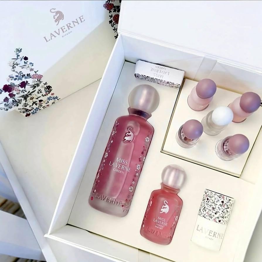 MISS LAVERNE GARDEN SET Coffret :Parfum 200ml+HAIR MIST 50ml+ Écharpe+ 5 Mini Parfums